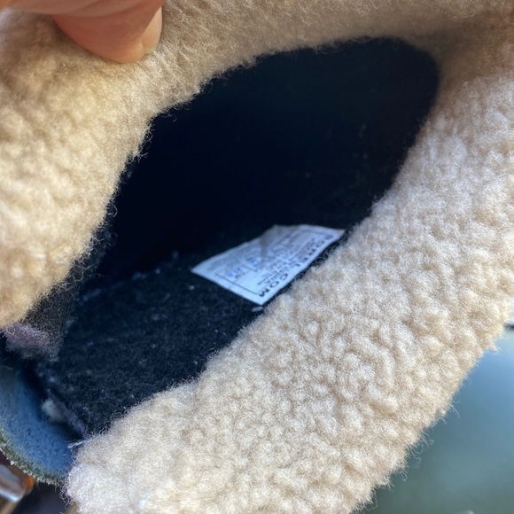 Kids Sorel winter boots size 3 - Picture 12 of 13